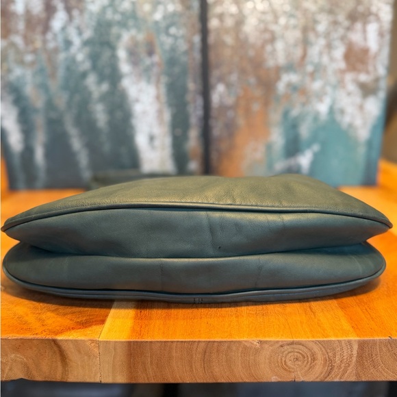 FERCHI Spain Vintage Soft Leather Pleated Hobo Bag: Forest Green (EUC) - Picture 9 of 14